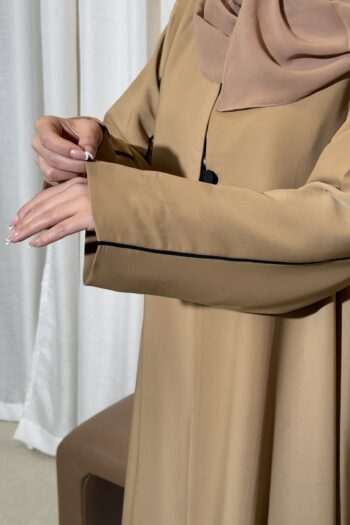 Elegant Chic Abaya