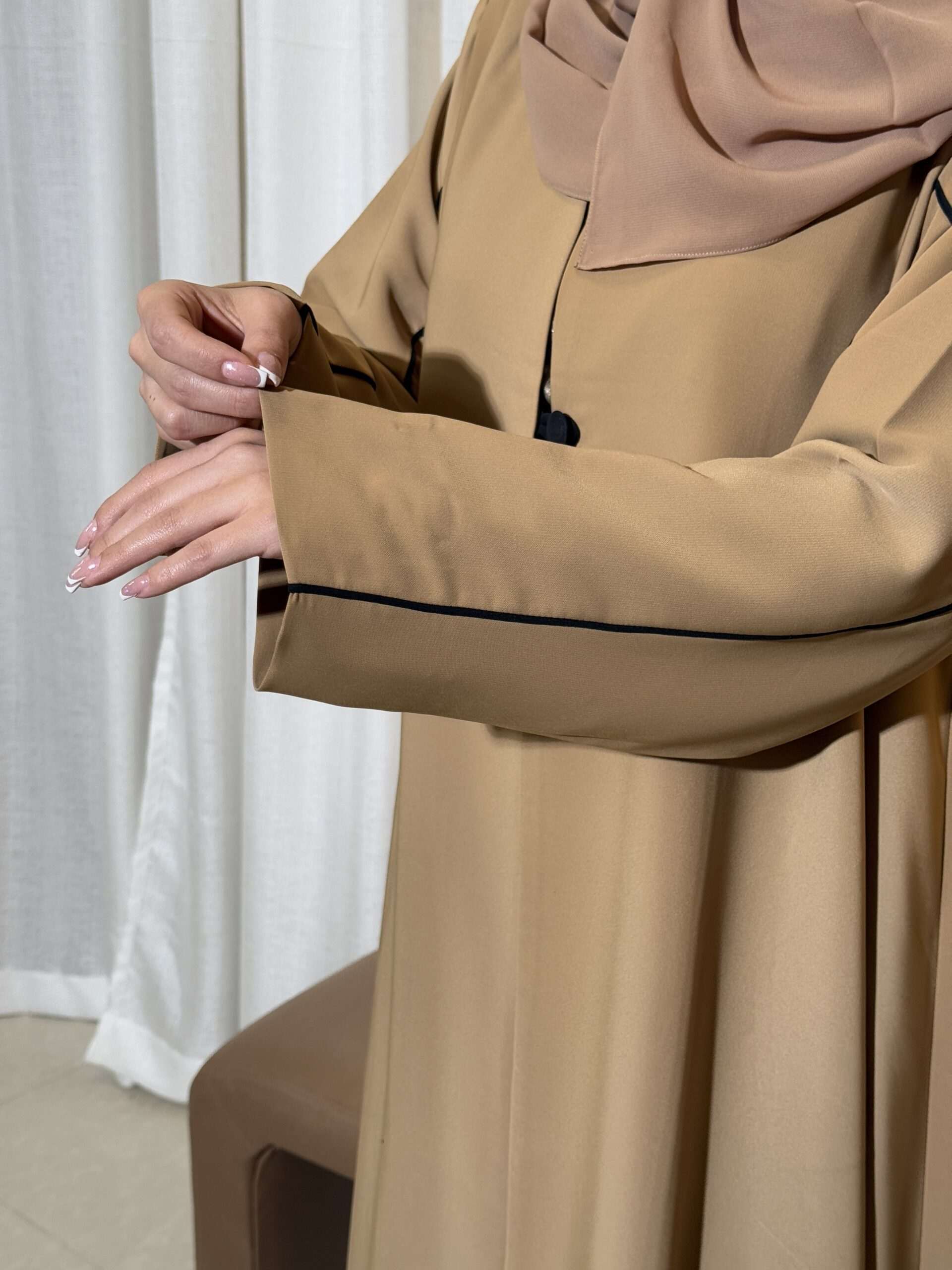 Elegant Chic Abaya