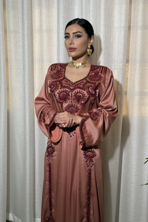 Trad Red Jalabeya