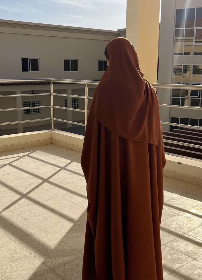 Bahraini-cut abaya