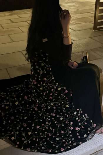 M07 Abaya